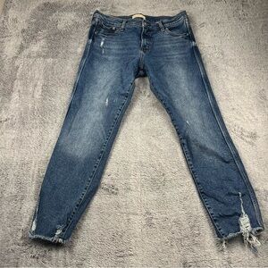 Gap size 32 high rise slim straight jeans